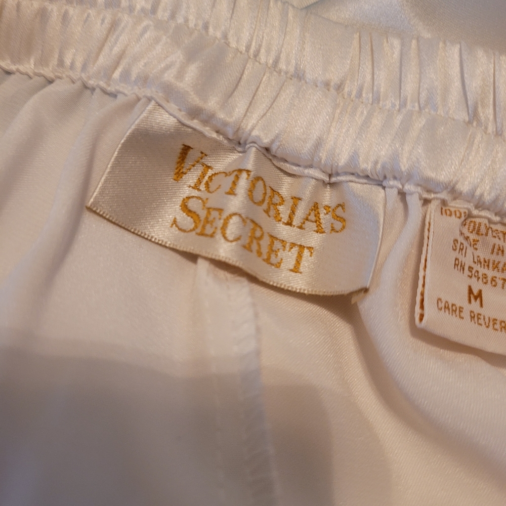 Nwot 2pc Victoria Secret Vintage Gold Label Pajamas size Top Large, Bottom Mediu - Picture 6 of 7